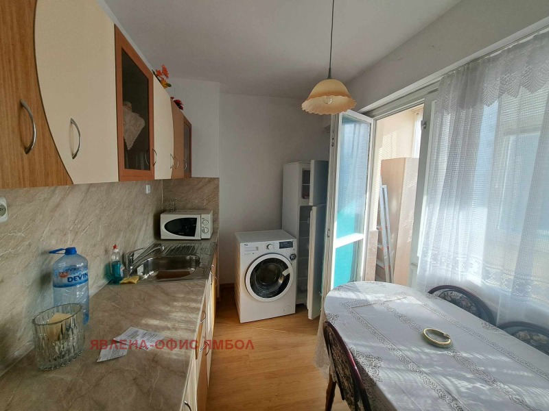 Продава 2-СТАЕН в град Ямбол, Граф Игнатиев - 61 кв.м / 100 000 € » 195 583.00 лв., ЯВЛЕНА-ОФИС ЯМБОЛ