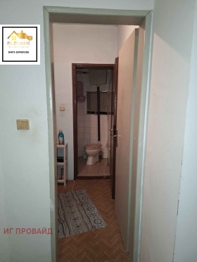 2 bedroom Aytos, region Burgas 8