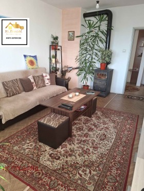 2 bedroom Aytos, region Burgas 5