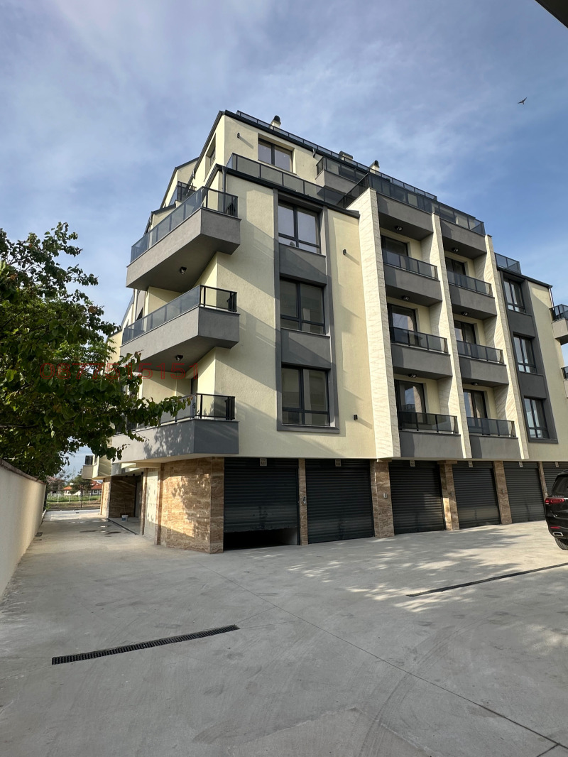 Продава  2-стаен, град Пловдив, Христо Смирненски • 99 999 EUR • ID 78862441 — holmes.bg - [1] 