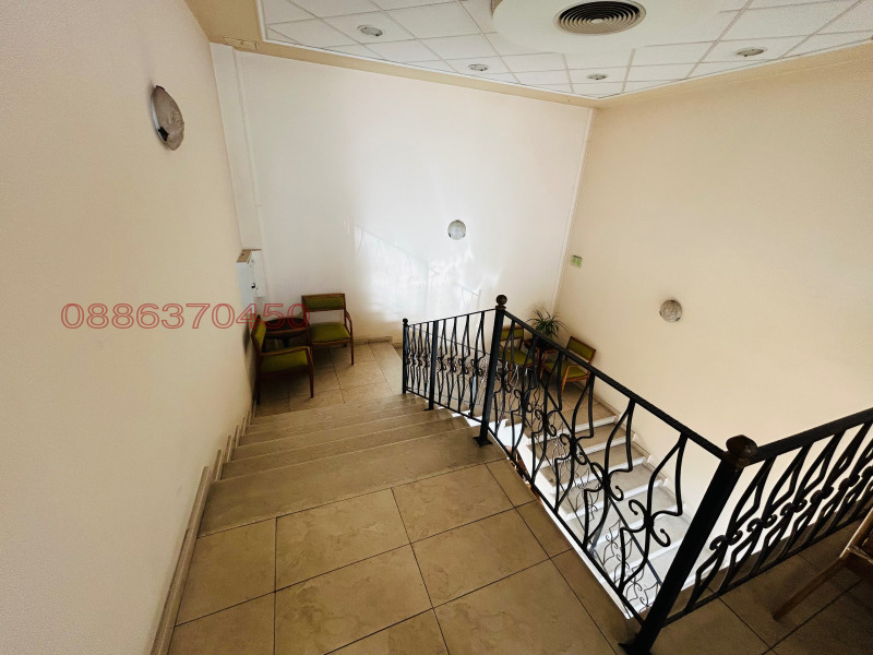 Продава ОФИС, гр. Велико Търново, Център, снимка 16 - Офиси - 53109153