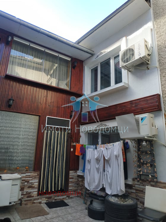 Продава КЪЩА, гр. Шумен, Център, снимка 6 - Къщи - 53242914