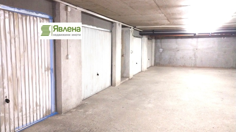 Продава ГАРАЖ, ПАРКОМЯСТО, гр. София, Зона Б-5, снимка 3 - Гаражи и паркоместа - 52646479