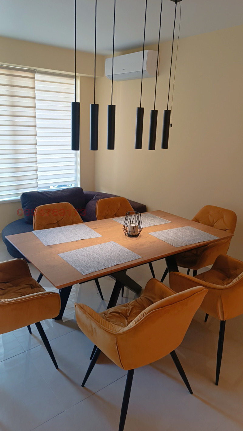 Продава  2-стаен област Перник , гр. Радомир , 67 кв.м | 36390497