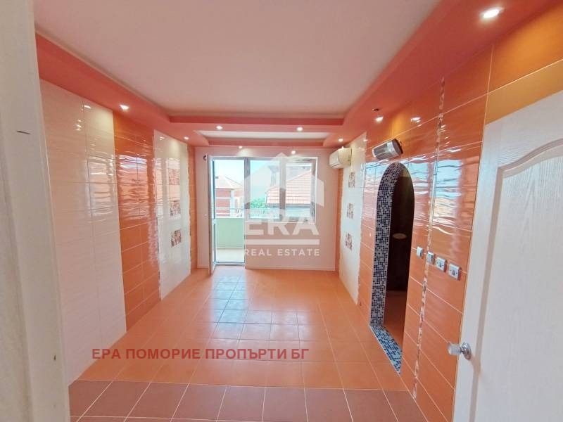 Продава МНОГОСТАЕН, гр. Поморие, област Бургас, снимка 9 - Апартаменти - 54765736