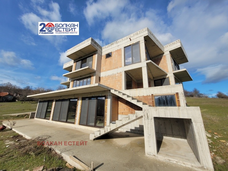 Продава КЪЩА, с. Радковци, област Велико Търново, снимка 2 - Къщи - 41822184