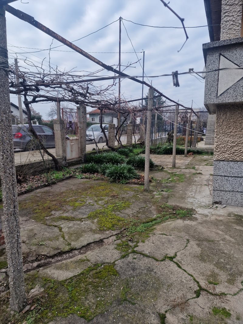 Продава КЪЩА, гр. Садово, област Пловдив, снимка 2 - Къщи - 53018509