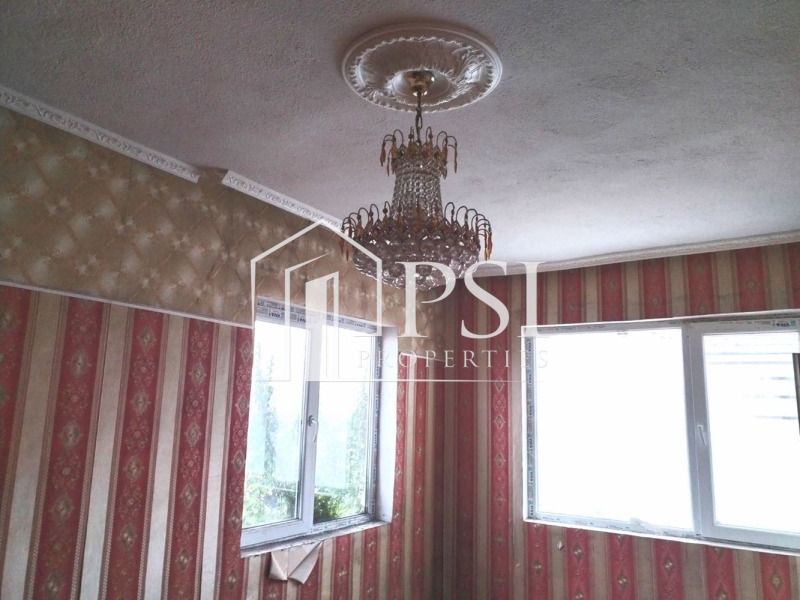 Продава КЪЩА, с. Крислово, област Пловдив, снимка 3 - Къщи - 53108195