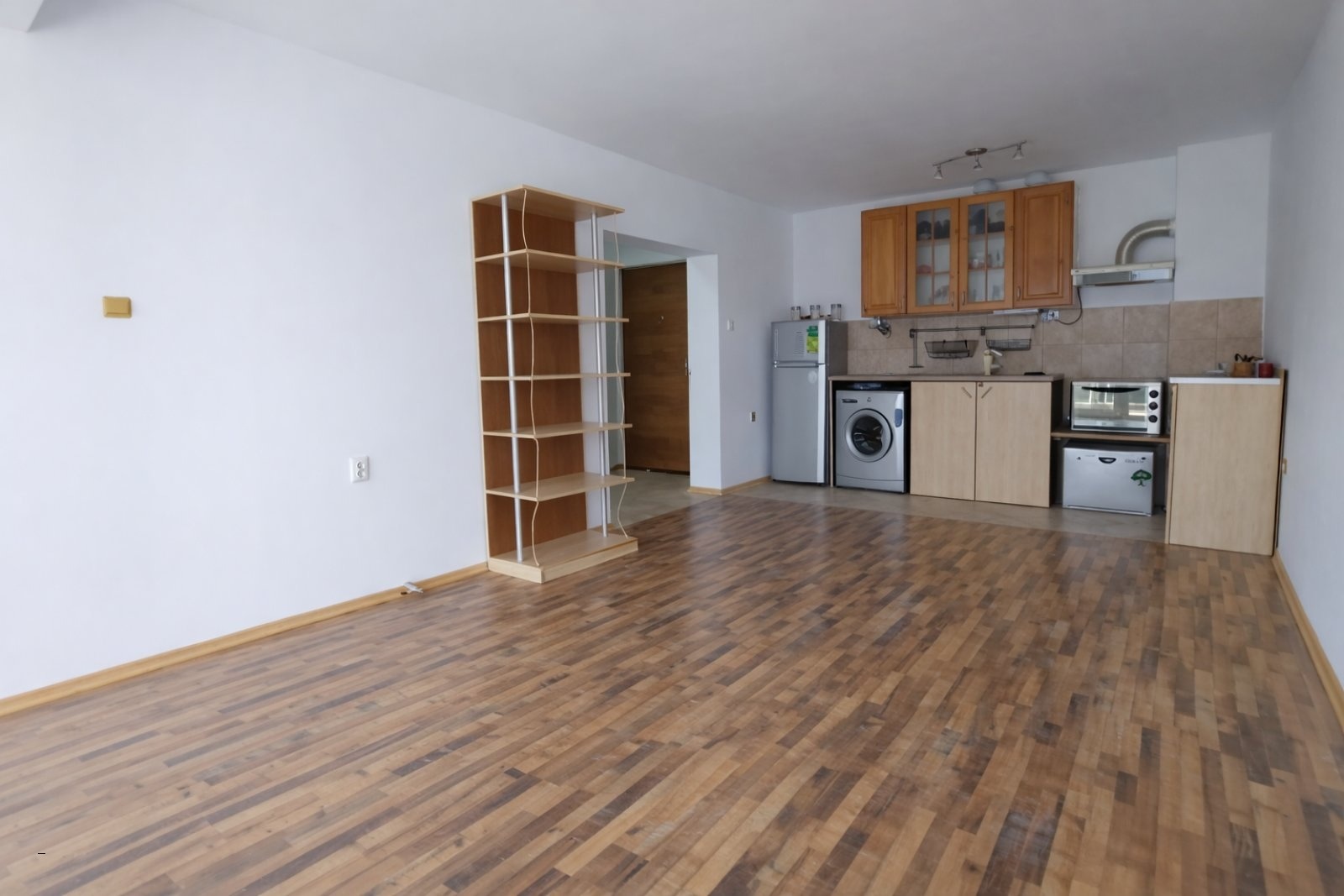 Продава 2-СТАЕН, гр. Варна, Гръцка махала, снимка 3 - Апартаменти - 53907975