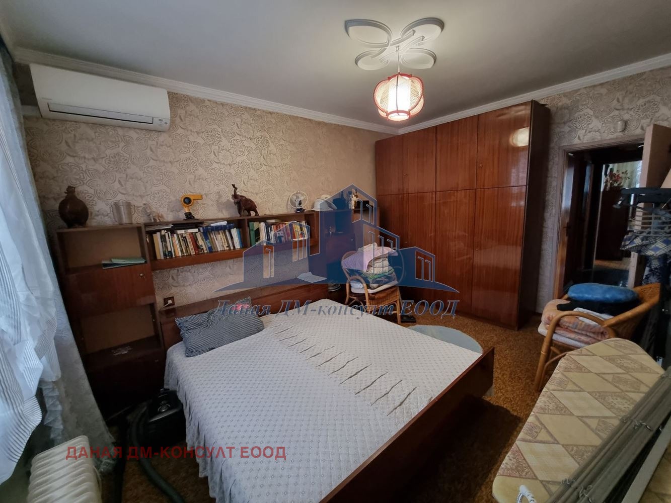 Продава МНОГОСТАЕН, гр. Шумен, Център, снимка 12 - Апартаменти - 56715944