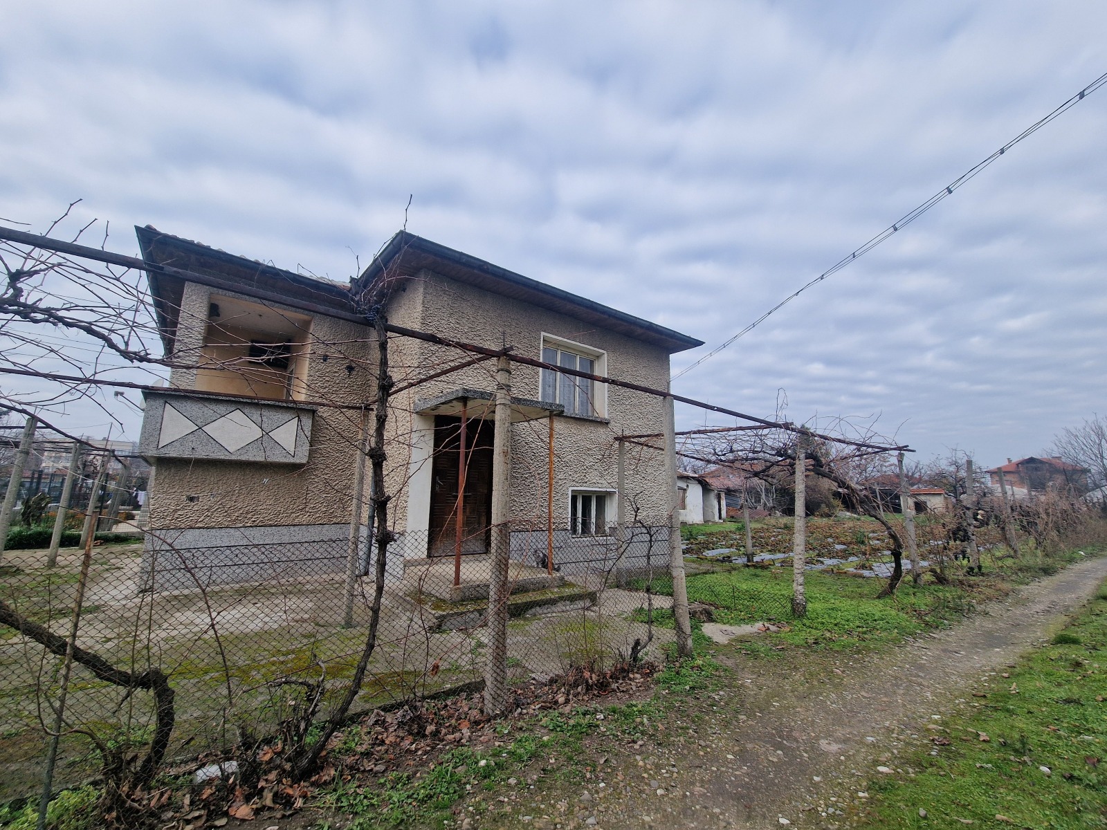 Продава КЪЩА, гр. Садово, област Пловдив, снимка 2 - Къщи - 53018509