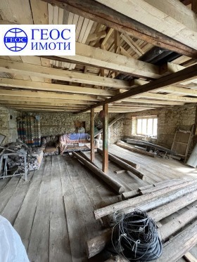 Maison Momtchilovtsi, région Smolyan 7