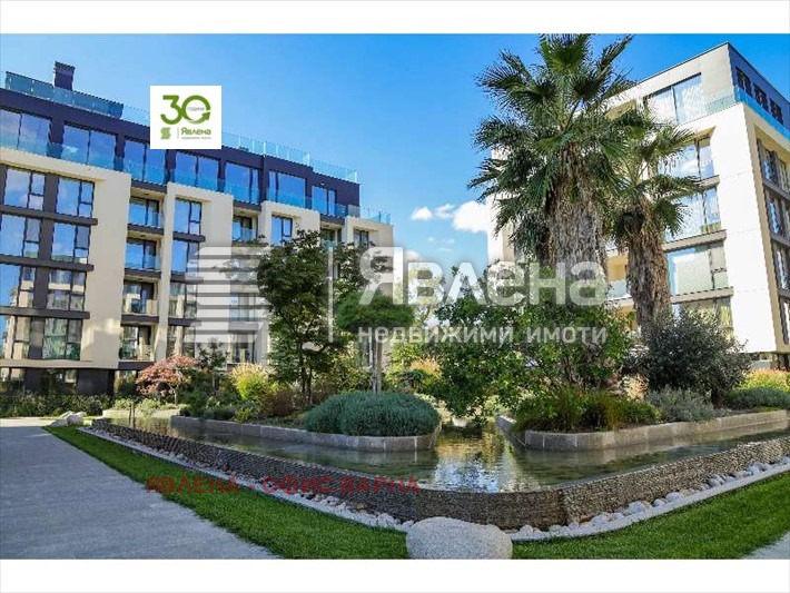 Продава 2-СТАЕН, гр. Варна, к.к. Св.Св. Константин и Елена, снимка 2 - Апартаменти - 53625160