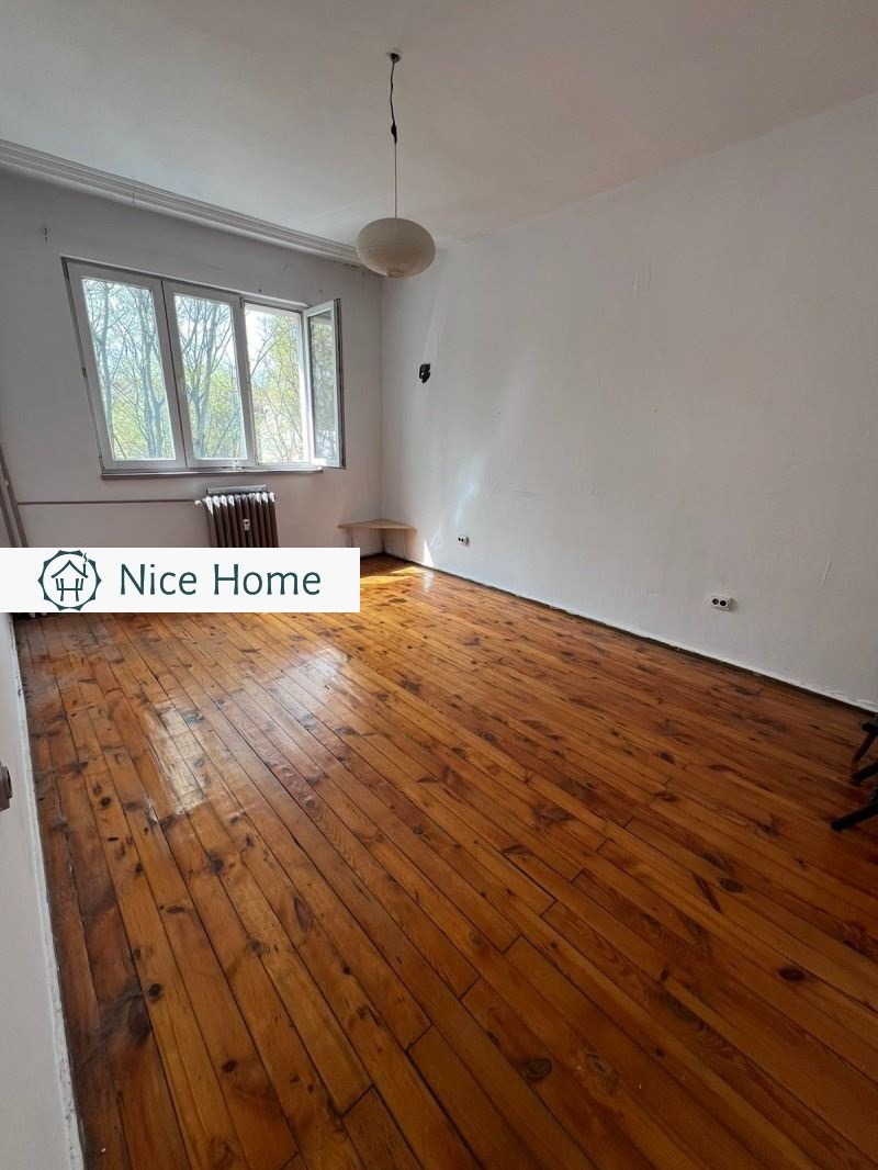 Te koop  2 slaapkamers Sofia , Tsentar , 72 m² | 13582289