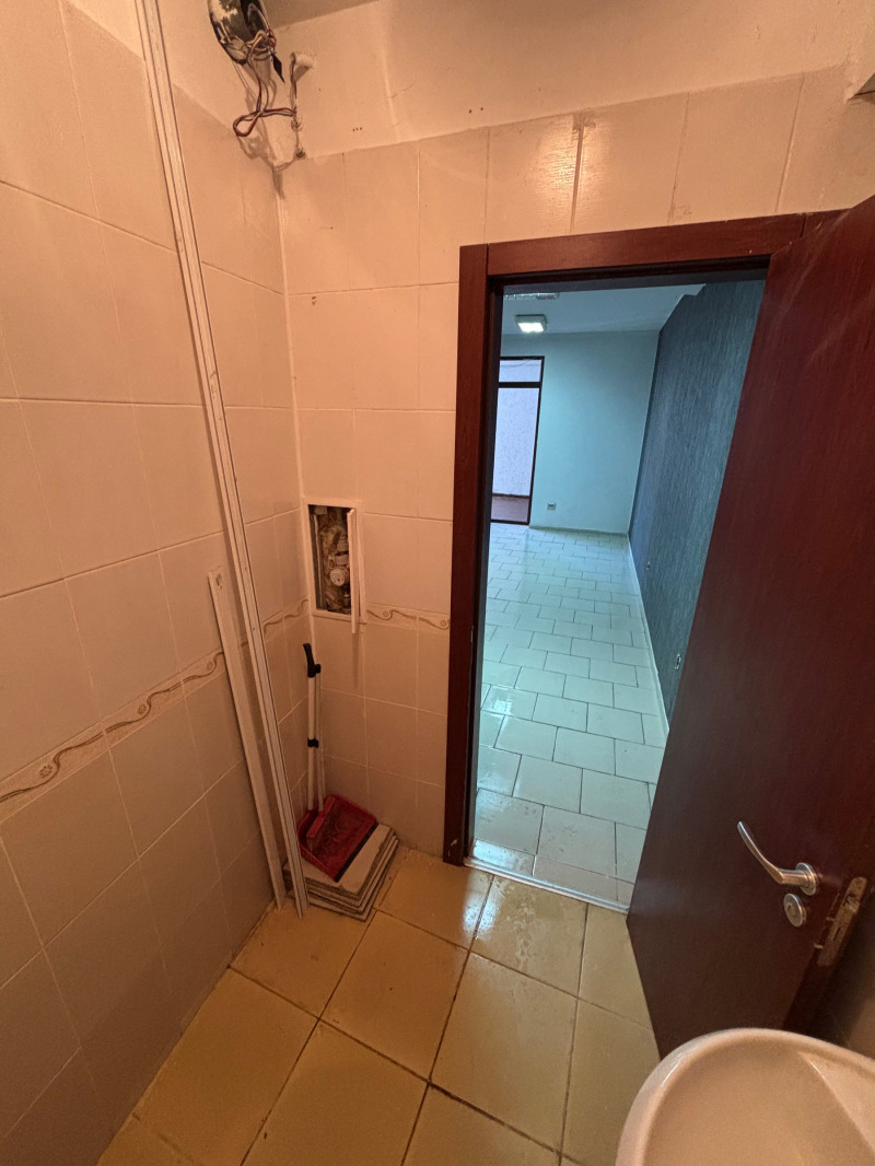 Продава  Офис област Благоевград , гр. Банско , 25 кв.м | 12055055 - изображение [7]