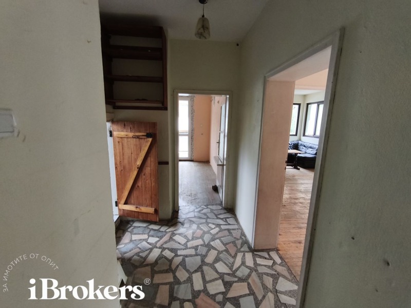 Продава ЕТАЖ ОТ КЪЩА, гр. София, Княжево, снимка 3 - Етаж от къща - 52657882