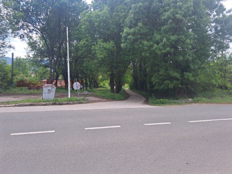 Продава ПАРЦЕЛ, с. Брестница, област Ловеч, снимка 11 - Парцели - 52785470