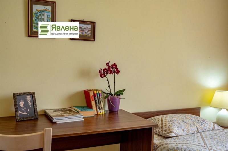 Продава БИЗНЕС ИМОТ, гр. Априлци, област Ловеч