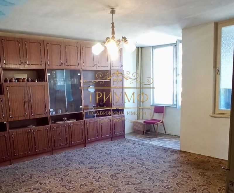 Продава 2-СТАЕН, гр. Варна, Възраждане 1