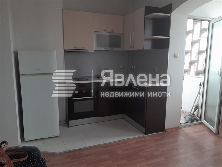 Продава 2-СТАЕН, гр. Пловдив, Младежки Хълм, снимка 5 - Апартаменти - 53265555