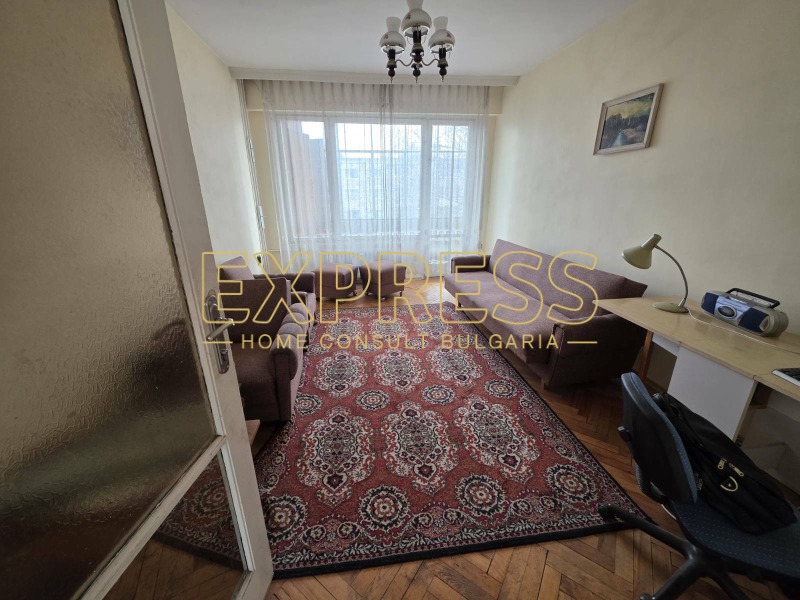 Продава 2-СТАЕН, гр. София, Западен парк