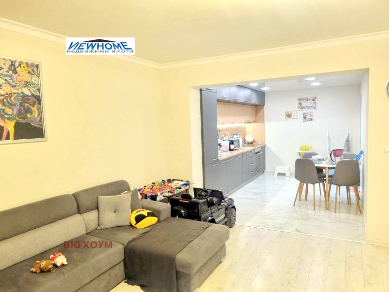Myytävänä  2 makuuhuonetta Sofia , Bakston , 120 neliömetriä | 68286318 - kuva [3]