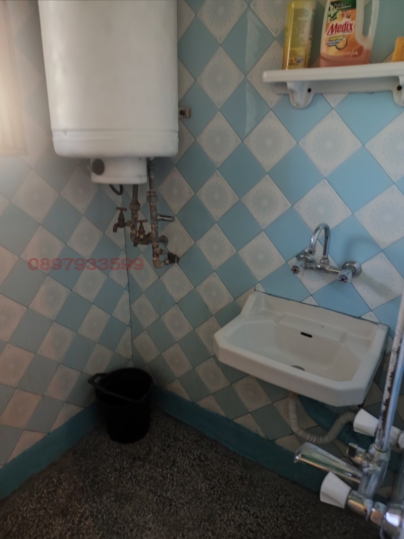 Till salu  2 sovrum Targovistje , Centar , 133 kvm | 39260116 - bild [13]