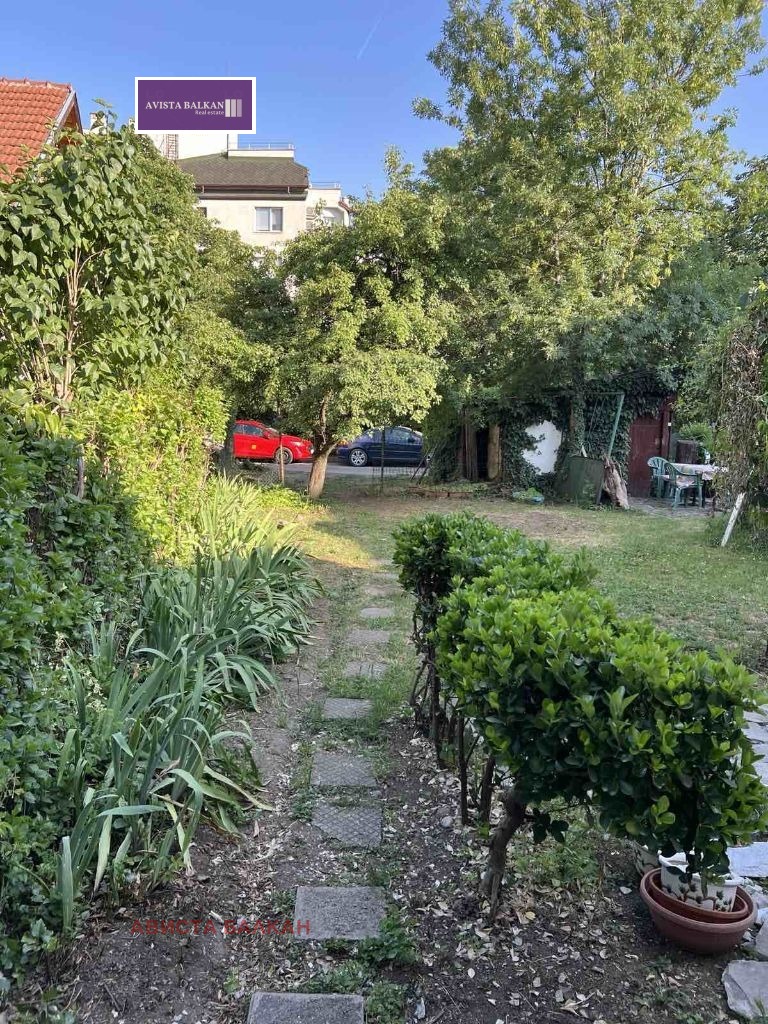 Продава КЪЩА, гр. София, Красно село, снимка 17 - Къщи - 53732610