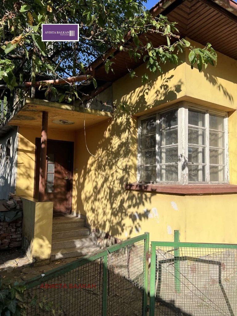 Продава КЪЩА, гр. София, Красно село, снимка 15 - Къщи - 53732610