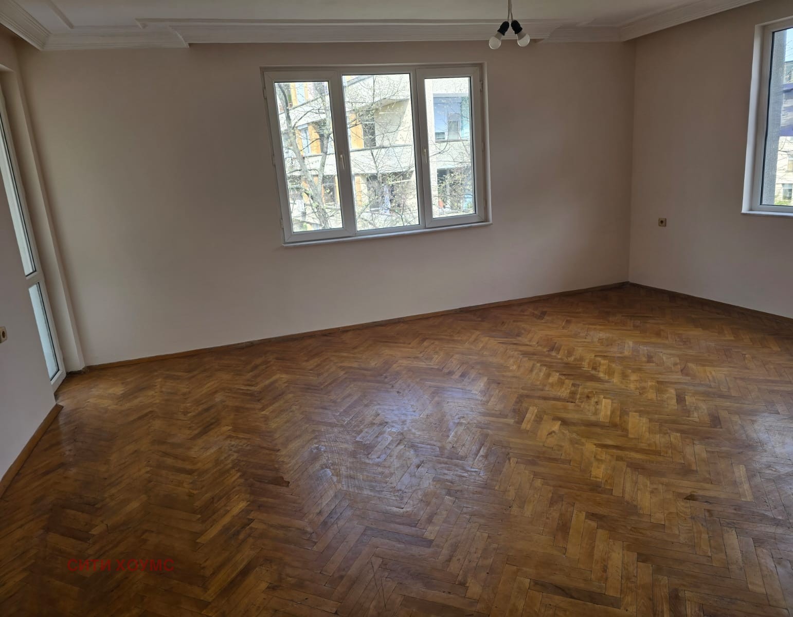 Продава МНОГОСТАЕН, гр. Кърджали, Център, снимка 4 - Апартаменти - 54264930