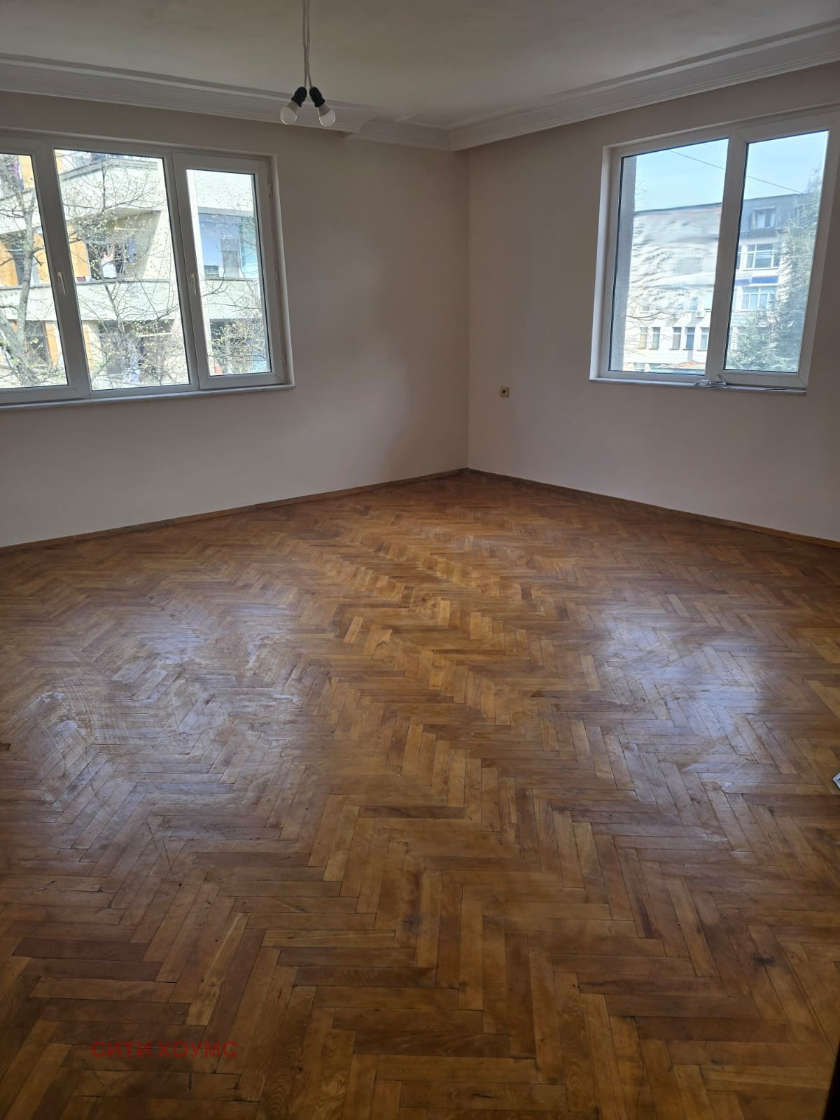 Продава МНОГОСТАЕН, гр. Кърджали, Център, снимка 3 - Апартаменти - 54264930