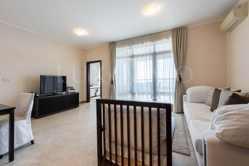 Продава 2-СТАЕН, гр. Балчик, област Добрич, снимка 3 - Апартаменти - 52115791