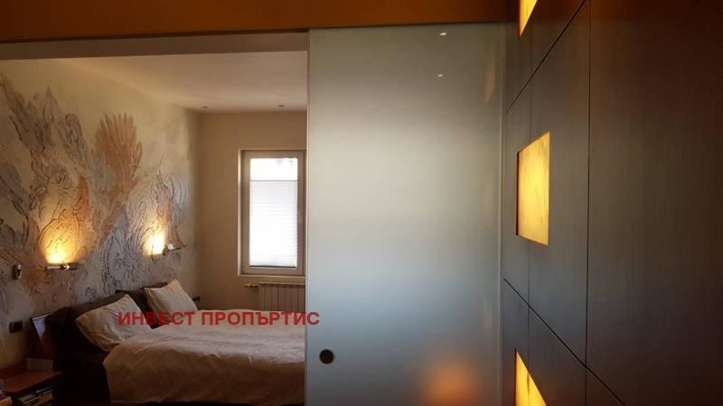 Продава 4-СТАЕН, гр. София, Център, снимка 12 - Апартаменти - 55344807