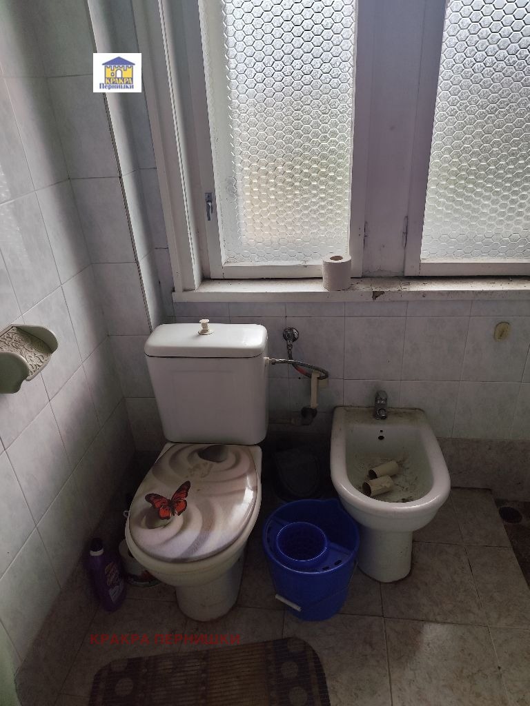 Продава 3-СТАЕН, гр. Перник, Могиличе, снимка 8 - Апартаменти - 55459928