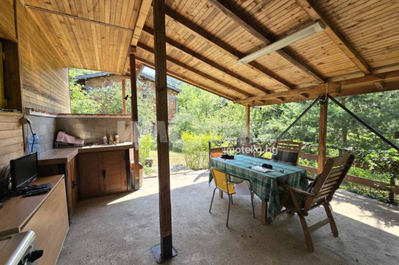 Till salu  Hus region Plovdiv , Izvor , 600 kvm | 76592715 - bild [9]