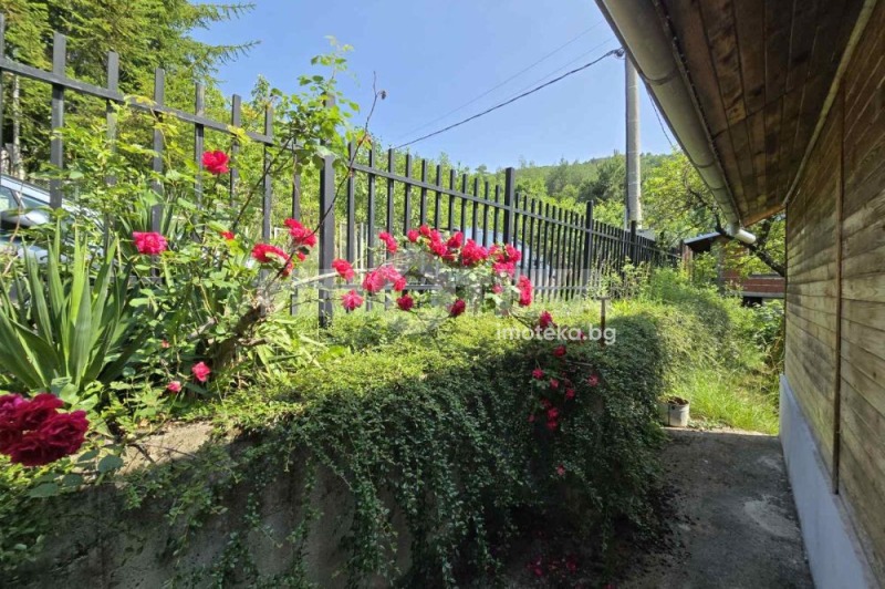 Till salu  Hus region Plovdiv , Izvor , 600 kvm | 76592715 - bild [3]