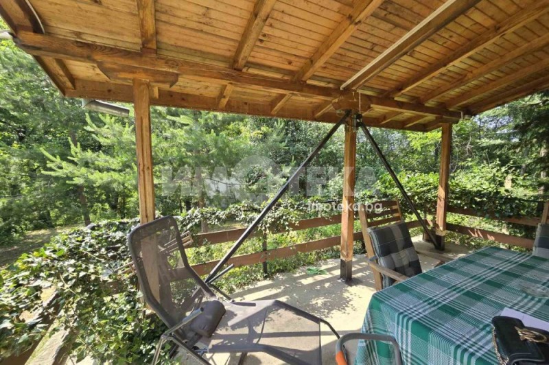Till salu  Hus region Plovdiv , Izvor , 600 kvm | 76592715 - bild [8]