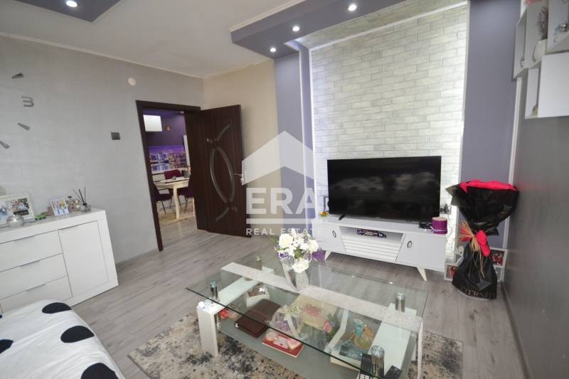 Продава КЪЩА, гр. Хасково, Република, снимка 4 - Къщи - 53704089