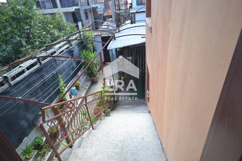 Продава КЪЩА, гр. Хасково, Република, снимка 5 - Къщи - 53704089