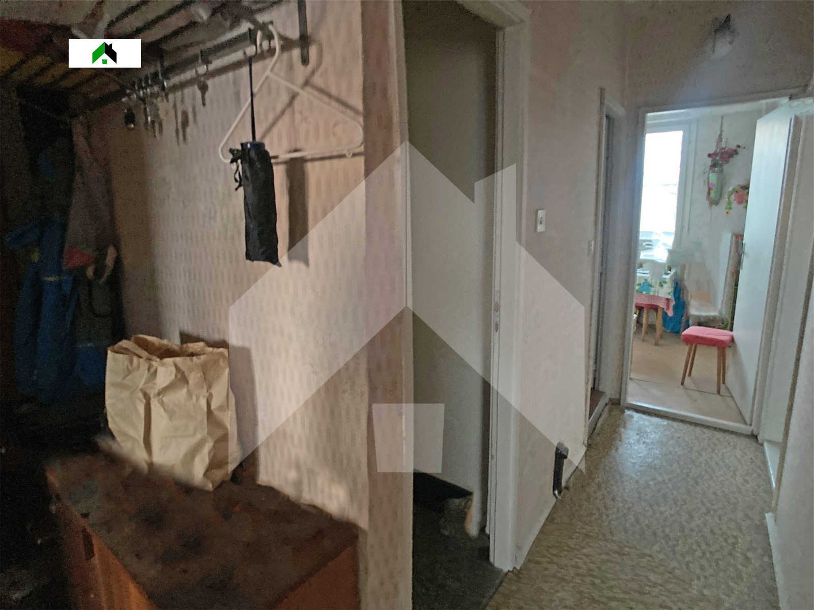 Продава 3-СТАЕН, гр. Нови пазар, област Шумен, снимка 4 - Апартаменти - 54757190
