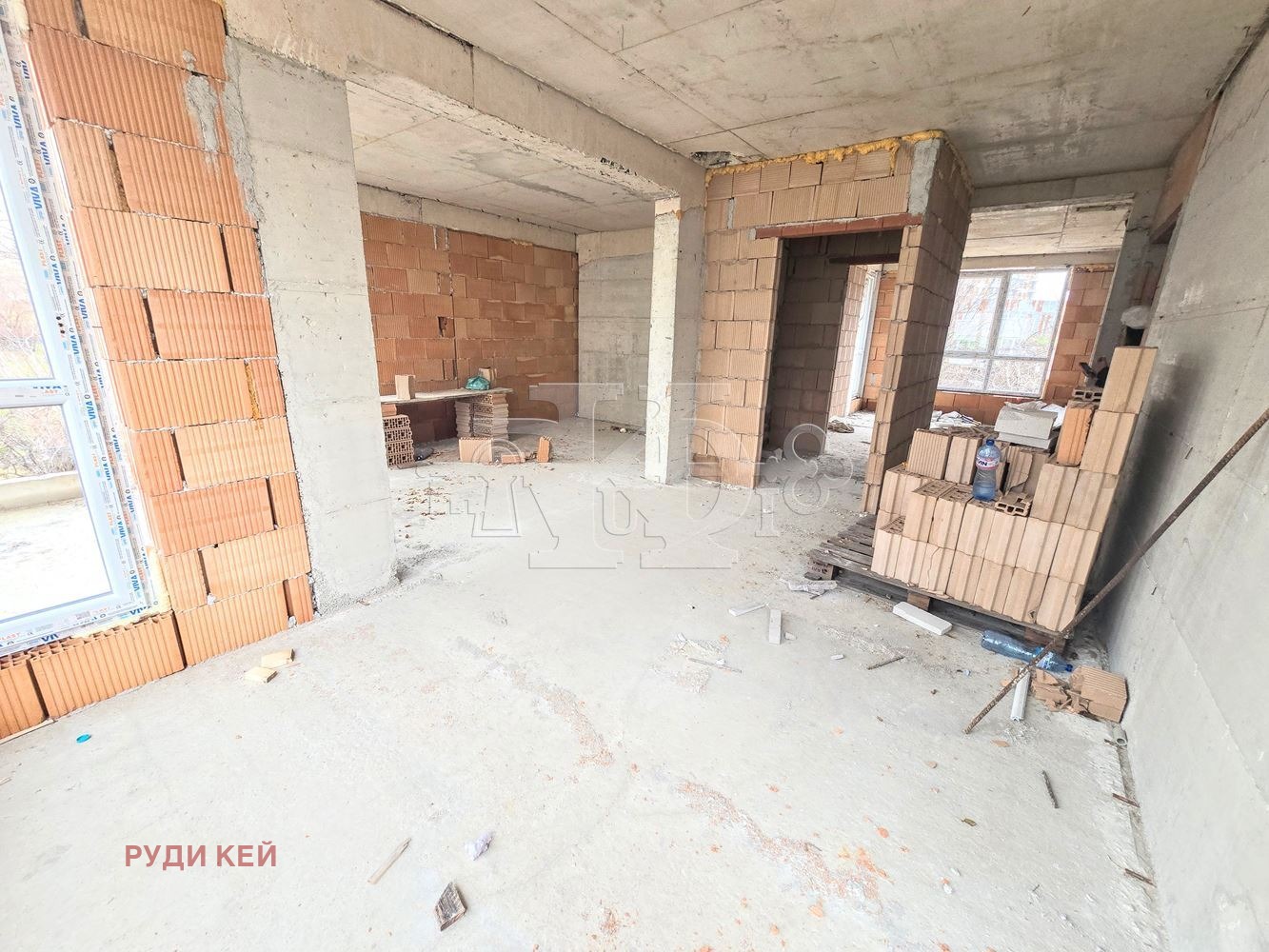 Продава 4-СТАЕН, гр. Варна, Кайсиева градина, снимка 2 - Апартаменти - 53283044