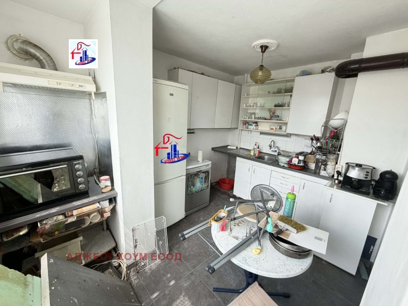 Продава 3-СТАЕН в град Шумен, Добруджански - 74 кв.м / 119 000 € » 232 743.77 лв., АДЖЕСТ ХОУМ ЕООД