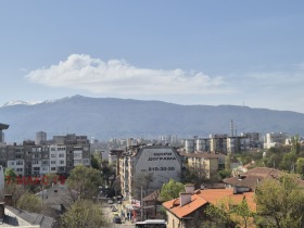 2-стаен град София, Банишора 2