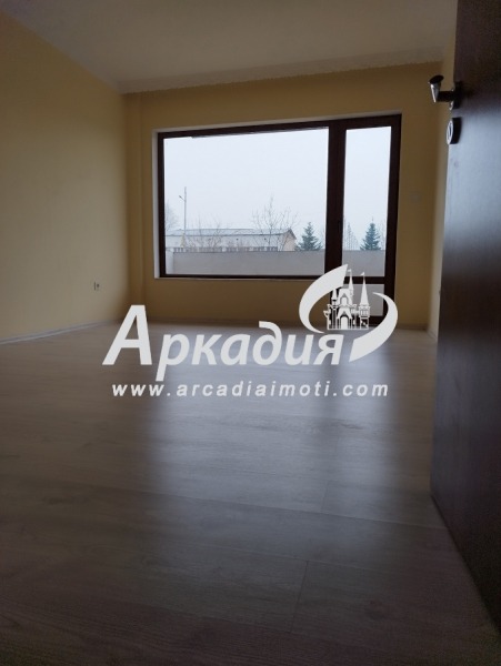 Продава  3-стаен град Пловдив , Тракия , 70 кв.м | 57203559