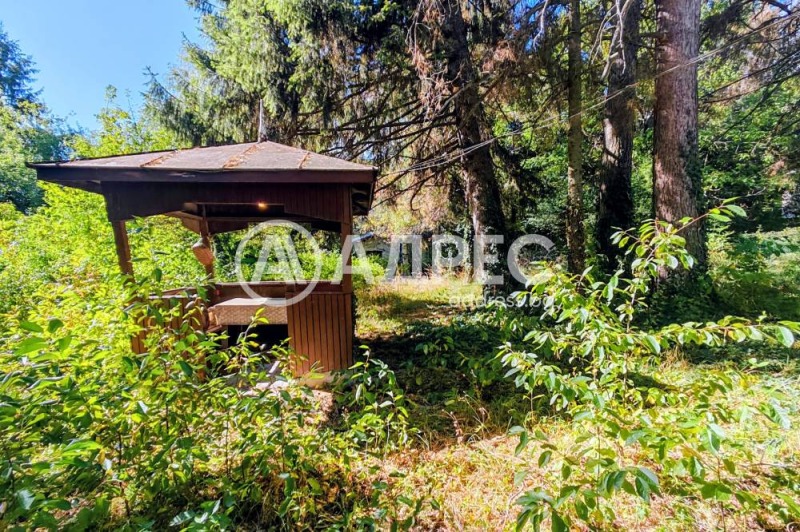 Продава КЪЩА, гр. София, с. Бистрица, снимка 2 - Къщи - 52309377