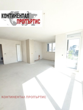 3 makuuhuonetta Mladost 4, Sofia