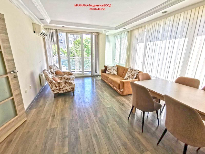 Na prodej  2 ložnice Plovdiv , Trakija , 133 m2 | 84038461