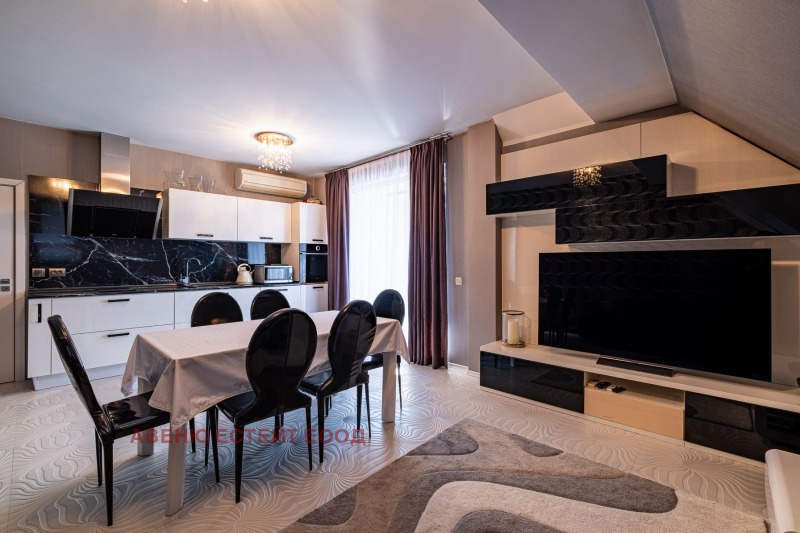 Продава 3-СТАЕН, град Варна, ХЕИ • 325000 € / 635644.75 лв. • 35081330 1