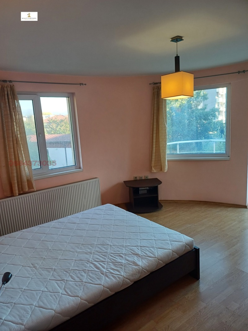 Til salg  Hus Pernik , Moshino , 303 kvm | 74467326 - billede [4]