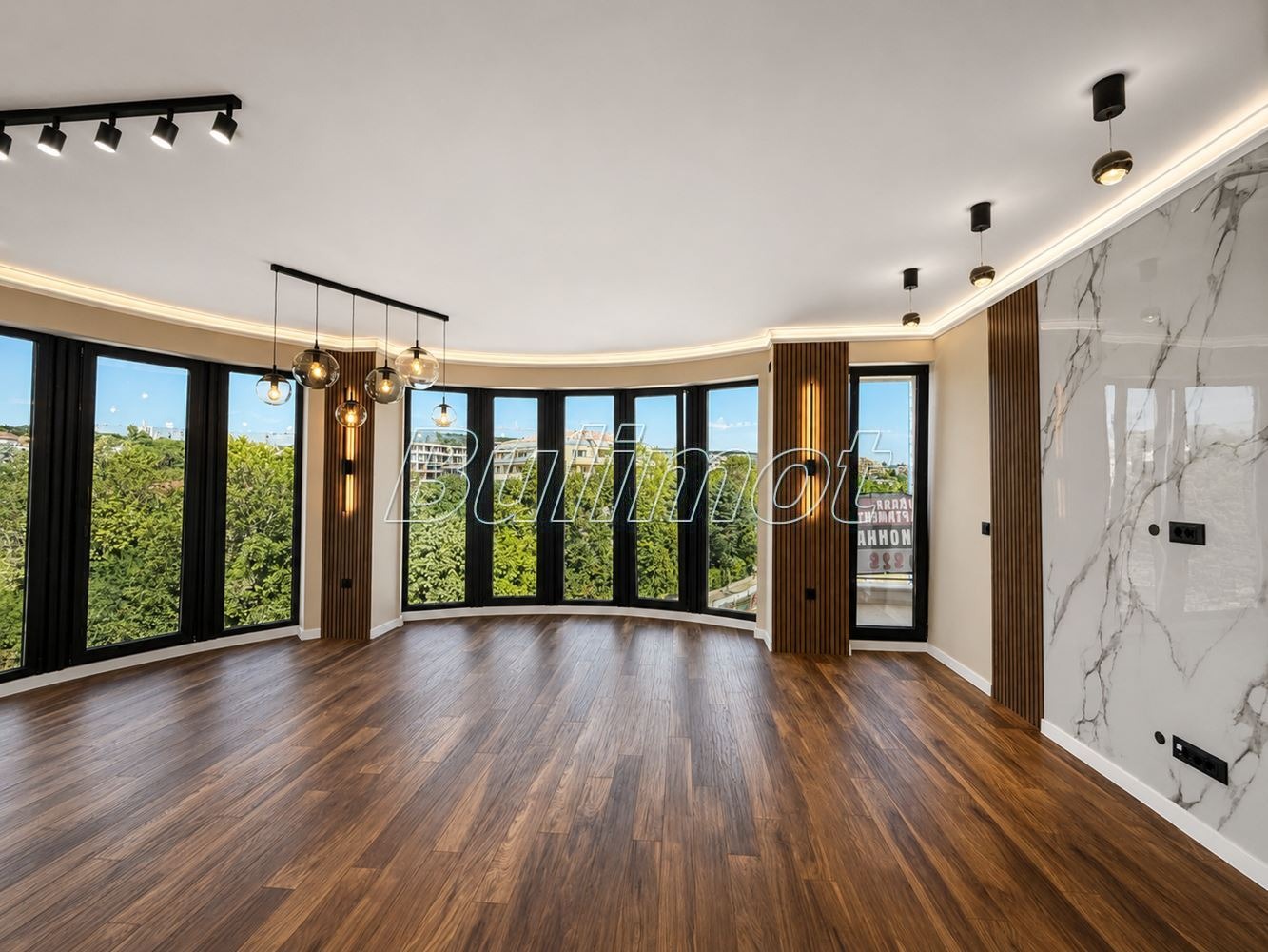 Продава 3-СТАЕН, гр. Варна, к.к. Чайка, снимка 2 - Апартаменти - 54291018